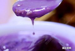 紫薯粥怎么煮才能紫色 紫薯粥有什么功效